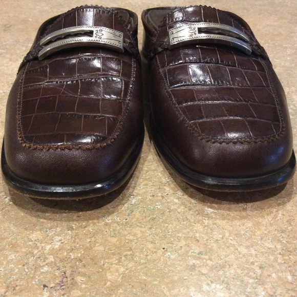 BRIGHTON “JODI” LEATHER MULES - Picture 4 of 9